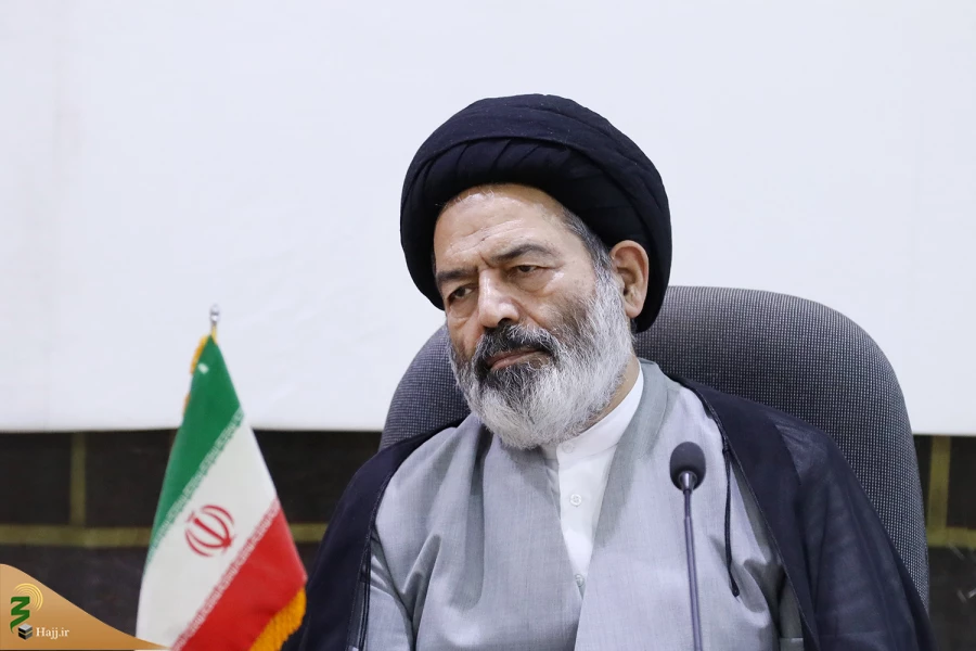 در نشست با کارکنان معاونت توسعه مدیریت و منابع بعثه مطرح شد
تاکید سرپرست حجاج ایرانی برای بهره گیری از علم روز در عملیات حج 3