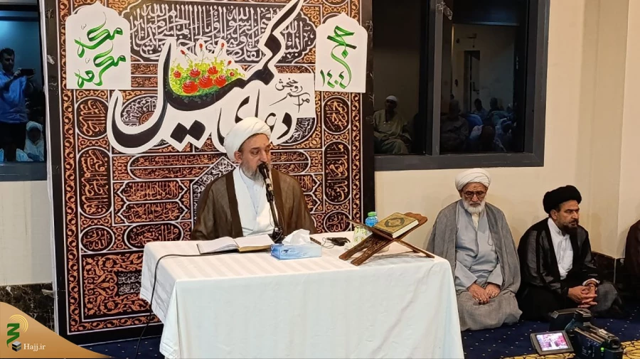 در مراسم دعای کمیل در هتل ویولت مطرح شد:
گناه انسان را از لذت مناجات محروم می کند 3