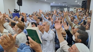 کمیل در کدی تاور + تصاویر