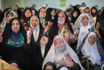  مراسم دعای کمیل زائران ایرانی در مکه مکرمه 32