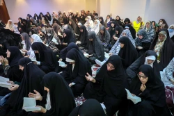  مراسم دعای کمیل زائران ایرانی در مکه مکرمه 23