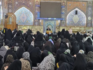«أین بقیه الله .....» زمزمه فرازهای دعای ندبه در کربلا+ فیلم