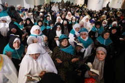 دعای کمیل پرشور زائران ایرانی بیت الله الحرام در مکه با حضور سرپرست حجاج ایرانی 7