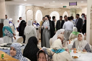 بازدید سرپرست حجاج از هتل سه زبانه زائران ایرانی 9