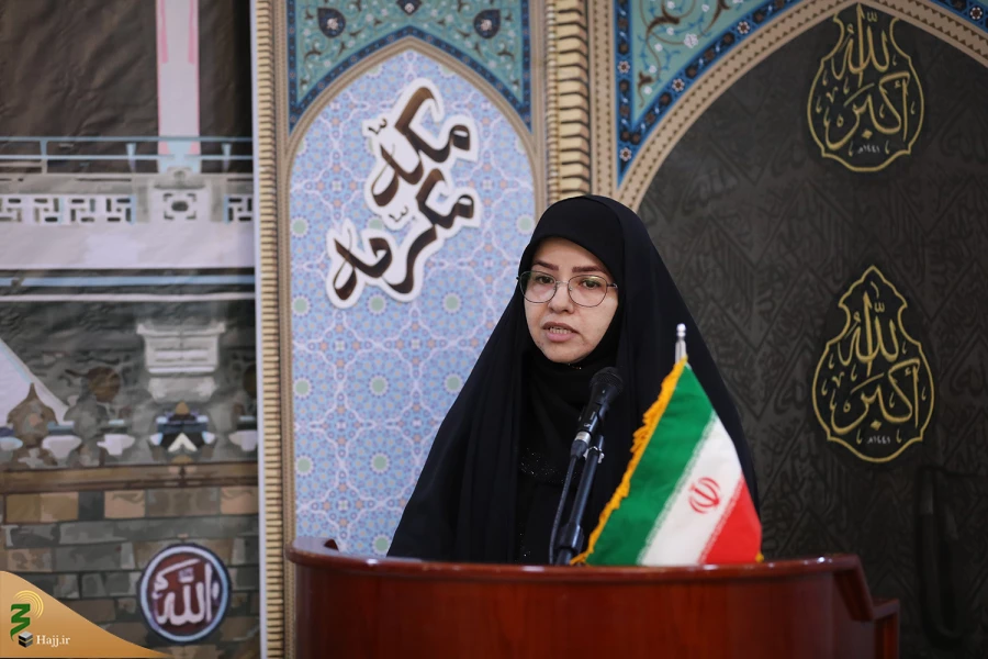 تجلیل از بانوان نخبه حج‌گزار در یک همایش علمی در مکه 3