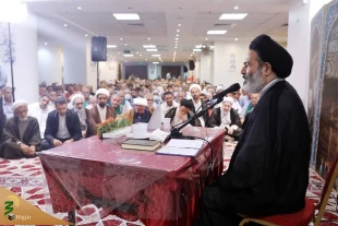Kumail prayer of Iranian pilgrims in Mecca in the presence of Hojjat al-Islam Navvab 2