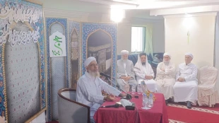 امام جمعه قشم در همایش سراسری زائران اهل سنت:
راه آزادی قدس، تحقق امت واحده اسلامی است 2