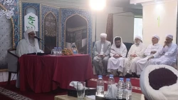 امام جمعه قشم در همایش سراسری زائران اهل سنت:
راه آزادی قدس، تحقق امت واحده اسلامی است 2