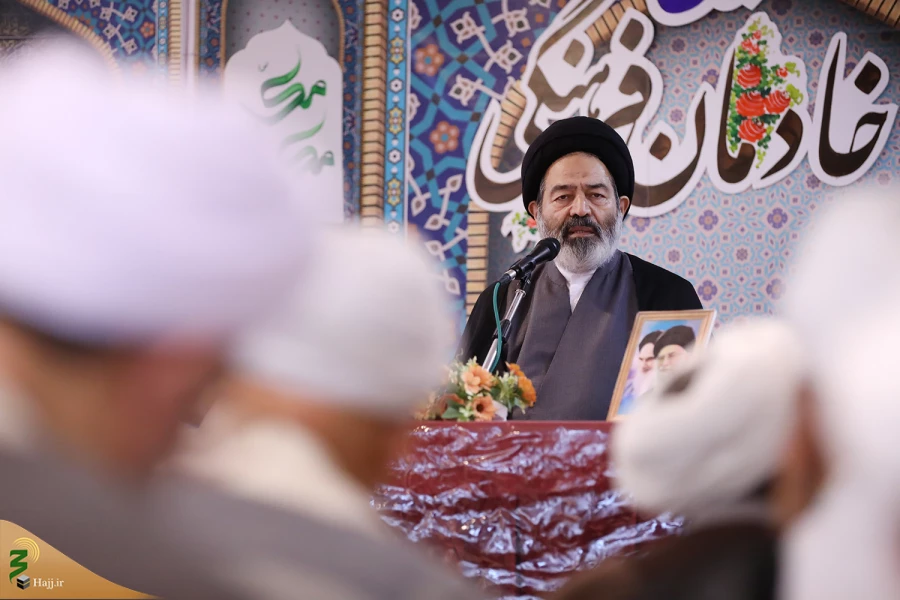حجت الاسلام والمسلمین نواب مطرح کرد:
مسئولیت سنگین روحانیون کاروان ها و قدرشناسی فرصت یکماه راهنمائی زائران 5