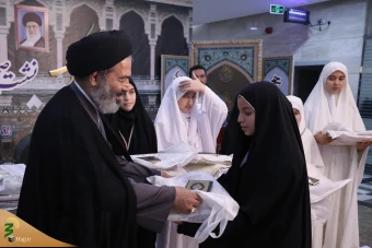 نشست صمیمی با نوجوانان و جوانان حاضر در حج 1404 38
