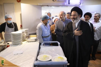دیدار صمیمی سرپرست حجاج ایرانی با زائران کشورمان در مکه مکرمه _2 14