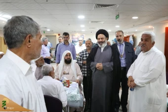دیدار صمیمی سرپرست حجاج ایرانی با زائران کشورمان در مکه مکرمه _2 8