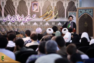 Hojjat al-Islam Navvab: teenagers’ presence in Hajj, valuable act and an investment for their good future 2