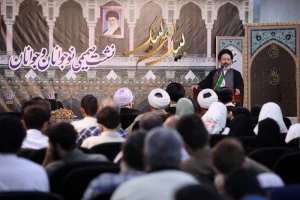 حجة الاسلام نواب؛ إن حضور المراهقين في الحج تعتبر عملاً قيماً و استثماراً لمستقبلهم.