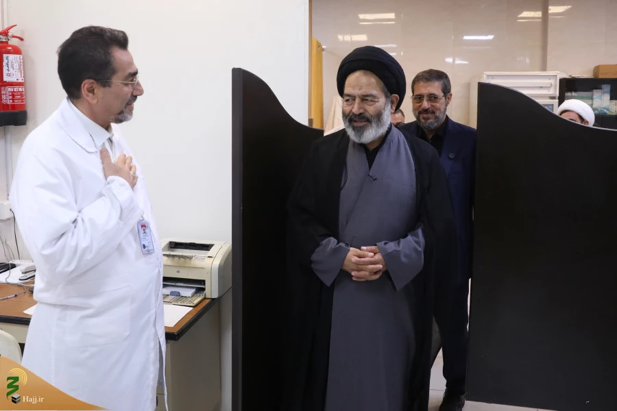 بازدید از مرکز پزشکی حج و زیارت در مکه مکرمه 12