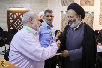  مراسم تجلیل از خانواده شهدا   23