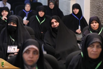  مراسم تجلیل از خانواده شهدا   17