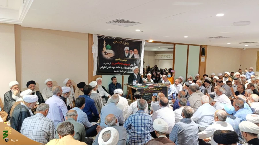 دکتر رفیعی در مراسم شهادت امام باقر(ع):
اعتدال، مدارا و عقلانیت، ویژگی‌های مکتب امام باقر(ع) است 5