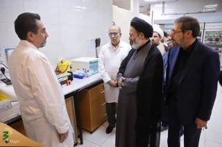 زيارة رئيس بعثة الحجاج الإيرانيين لمركز الحج و الزيارة الطبي بمكة المكرمة لمدة 100 دقيقة / الظروف مهيأة لاستقبال الحالات الطارئة للمرضى و ذوي الاحتياجات الخاصة في المسجد الحرام