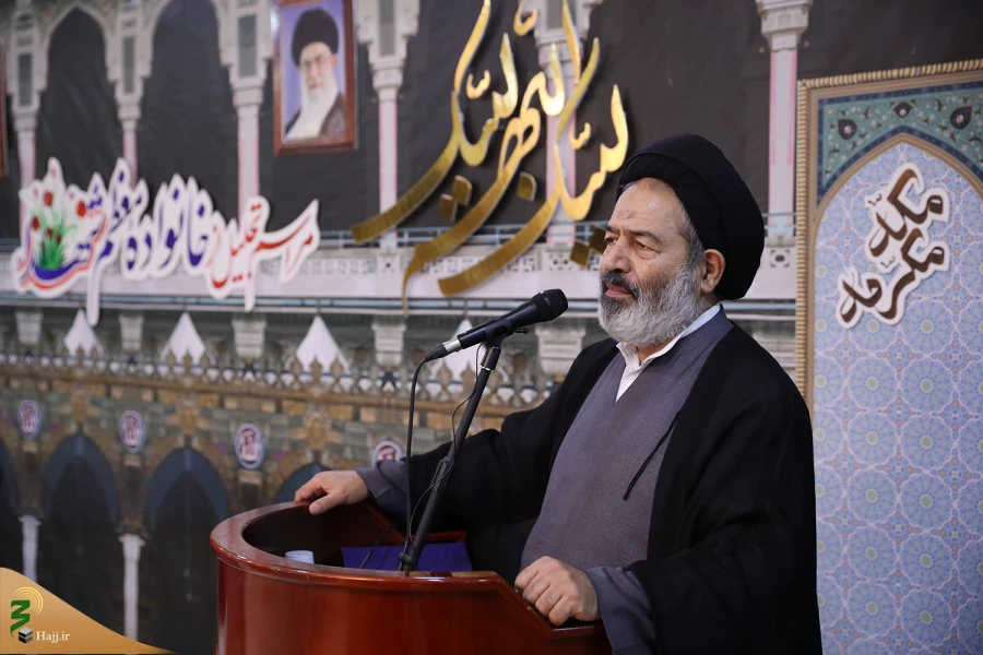 سرپرست حجاج ایرانی در دیدار خانواده معظم شهدا:
آفرین به فرزندان ملت ایران که در شهادت بر هم سبقت می‌گرفتند 6