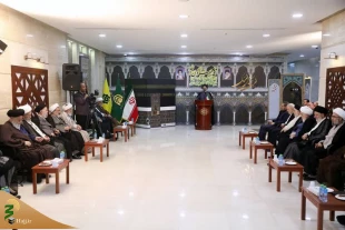 رئيس بعثة الحجاج الإيرانيين في لقاء ممثلي المراجع العظام للتقليد؛ وضع الحج هذا العام أفضل من الأعوام الماضية في كثير من النواحي. 2