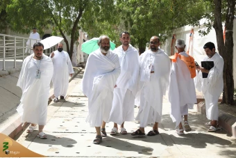 بازدید میدانی سرپرست حجاج ایرانی از بیمارستان صحرایی و کاروان جانبازان در عرفات 3