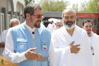 بازدید میدانی سرپرست حجاج ایرانی از بیمارستان صحرایی و کاروان جانبازان در عرفات 9