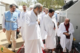 بازدید میدانی سرپرست حجاج ایرانی از بیمارستان صحرایی و کاروان جانبازان در عرفات 10