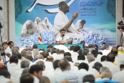 دعای عرفه زائران ایرانی ؛ قله عرفان اسلامی در صحرای عرفات 33