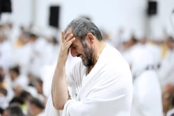 دعای عرفه زائران ایرانی ؛ قله عرفان اسلامی در صحرای عرفات 56