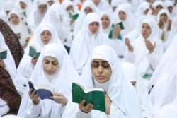 دعای عرفه زائران ایرانی ؛ قله عرفان اسلامی در صحرای عرفات 20