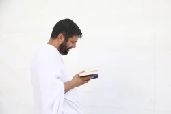 دعای عرفه زائران ایرانی ؛ قله عرفان اسلامی در صحرای عرفات 54