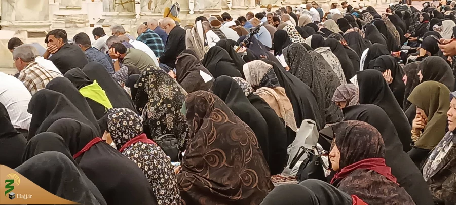 برگزاری دعای روحبخش عرفه در صحن حضرت زهرا (س) نجف اشرف 2