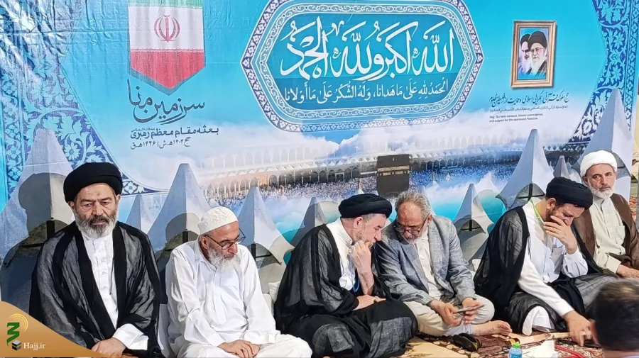 دکتر رفیعی در مراسم عید قربان در منا:
حج با ولایت و امامت در آمیخته است 2
