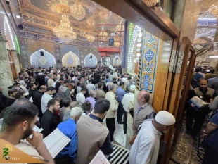 نیایش زائران کربلا در روز عرفه 11
