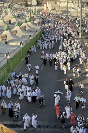 حج تمتع؛ نمایشگاه عظیم ایمان در مسیر عرفات تا جمرات 17