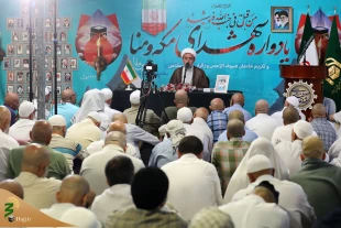 دهمین سالگرد شهادت شهدای منا در سرزمین منا برگزار شد 2