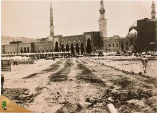 با سفرنامه‌ها/ توصیف مدینه و بقیع و مسجدالنبی از زبان شاهزاده قجری 3