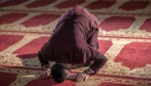 رعایت قواعد تجوید در قرائت نماز