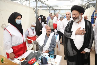 بازدید سرپرست حجاج ایرانی از مرکز بهداشت و درمان مستقر در سرزمین منا 2