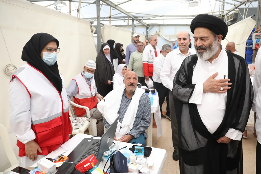 بازدید سرپرست حجاج ایرانی از مرکز بهداشت و درمان مستقر در سرزمین منا 2