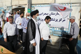 بازدید سرپرست حجاج ایرانی از مرکز بهداشت و درمان مستقر در سرزمین منا 3