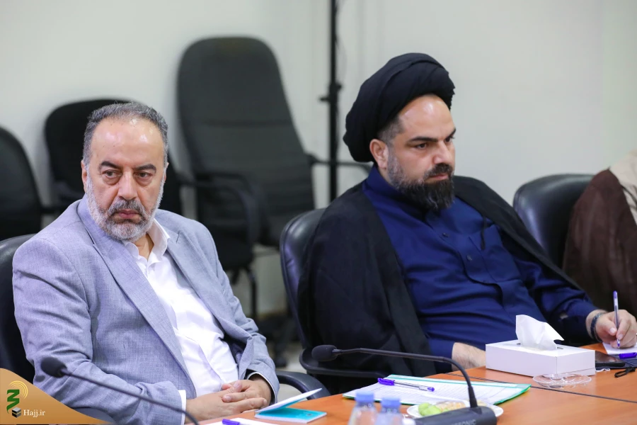 جلسه شورای برنامه ریزی حج و زیارت در مکه مکرمه 12