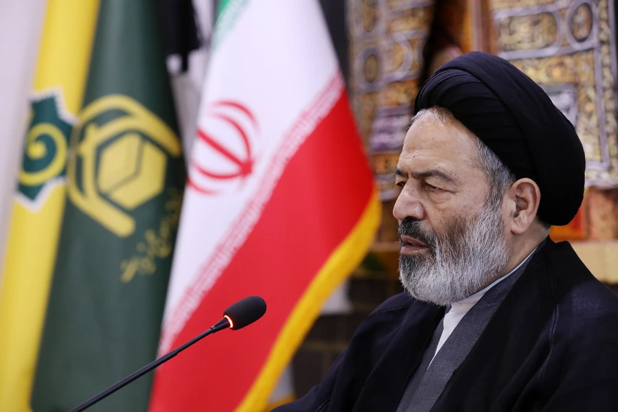 تقدیر نماینده ولی‌فقیه در امور حج و زیارت از عملکرد اعضای کاروان قرآنی نور در حج 1404 6
