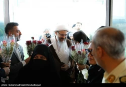تصاویری از بازگشت اولین کاروان حاجیان ایرانی از عربستان به تهران 16