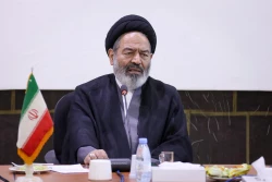 دیدار اعضای کاروان قرآنی نور با نماینده ولی‌فقیه در امور حج و زیارت 9