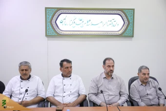  دیدار صمیمانه عوامل اجرایی کاروان بعثه و سازمان حج با نماینده ولی‌فقیه در امور حج 10