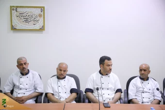  دیدار صمیمانه عوامل اجرایی کاروان بعثه و سازمان حج با نماینده ولی‌فقیه در امور حج 11