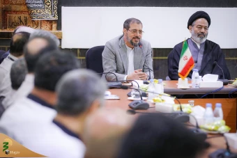  دیدار صمیمانه عوامل اجرایی کاروان بعثه و سازمان حج با نماینده ولی‌فقیه در امور حج 18