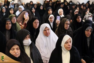 سرپرست حجاج ایرانی در گردهمایی بانوان مقاومت:
مسلمانان شرق و غرب عالم از ستم به فلسطینیان خشمگین هستند 8